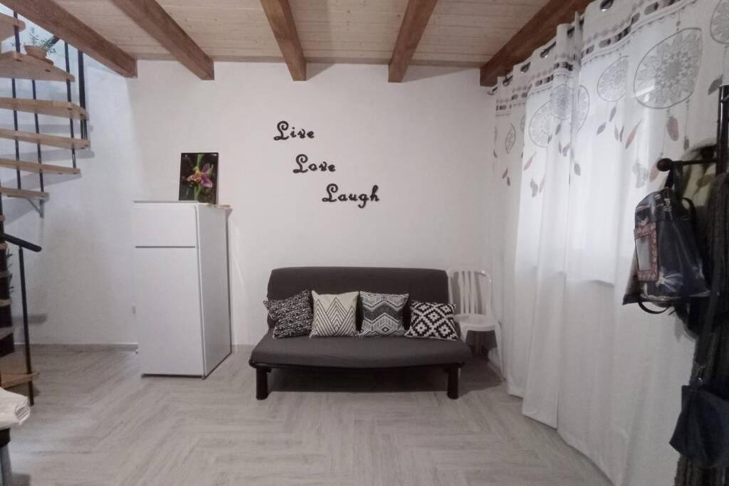 B&B la piccola maison Ploaghe Esterno foto